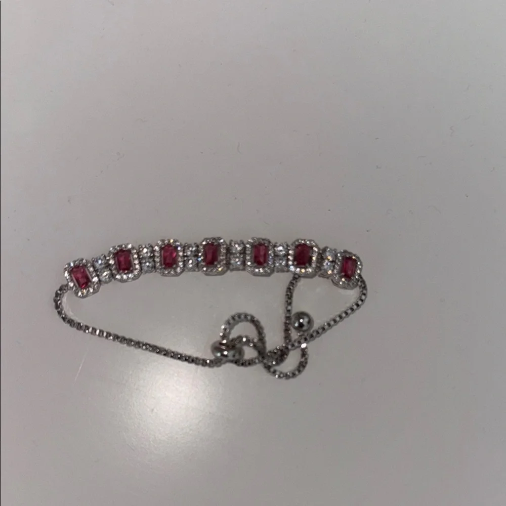 Elegant Silver and Pink Gemstone Bracelet - Picture 1 of 4